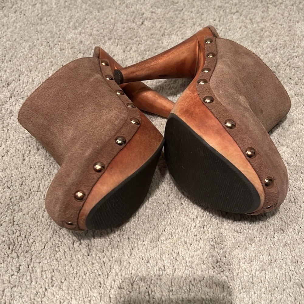 Steve Madden platform studded clog - Picture 3 of 4